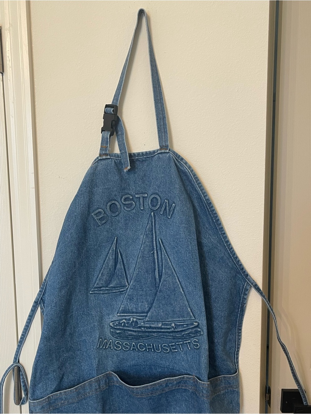 Vintage Tyca USA Union Made Boston Massachusetts  sailboat Embossed Denim Apron